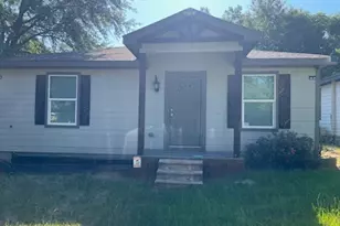 138 Erie St, Mabank, TX 75156 - Photo 1