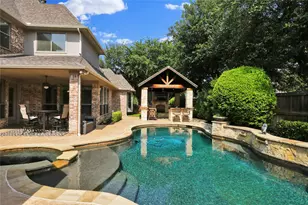 400 Vintage Ct, Colleyville, TX 76034 - Photo 2