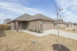 1602 Bobolink Dr, Ennis, TX 75119 - Photo 1