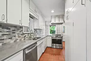 4012 W 6th St, Fort Worth, TX 76107 - Photo 12