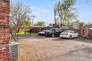 2725 Patricia Ln, Garland, TX 75041 - Photo 32