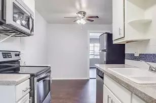2725 Patricia Ln, Garland, TX 75041 - Photo 8