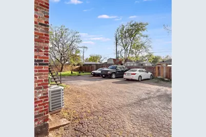 2725 Patricia Lane, Garland, TX 75041 - Photo 32