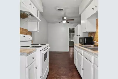 2725 Patricia Lane, Garland, TX 75041 - Photo 24