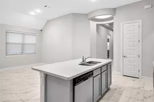 2745 Bechtol St, Garland, TX 75042 - Photo 4