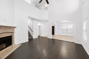 9113 Holliday Ln, Aubrey, TX 76227 - Photo 8