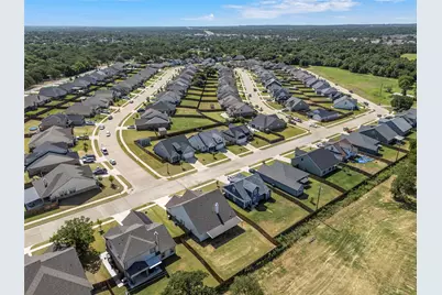 801 Taliaferro Trail, Springtown, TX 76082 - Photo 32