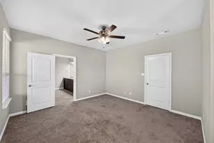 801 Taliaferro Trl, Springtown, TX 76082 - Photo 12