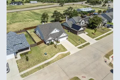 801 Taliaferro Trail, Springtown, TX 76082 - Photo 28