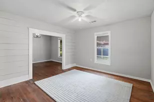 411 Poindexter Ave, Cleburne, TX 76033 - Photo 6