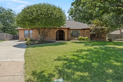 4812 Arabian Court, Arlington, TX 76017 - Photo 1
