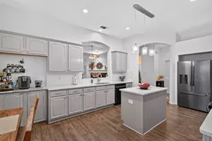 641 Carriage Ln, Saginaw, TX 76179 - Photo 8