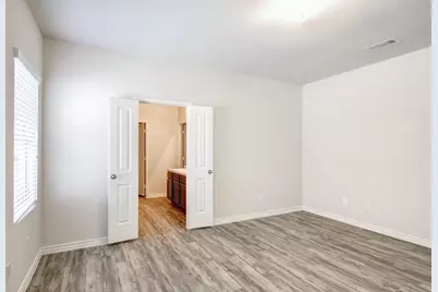 2038 Dyer Drive, Lancaster, TX 75146 - Photo 14