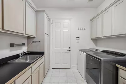 5609 La Foy Boulevard, Dallas, TX 75209 - Photo 12