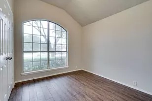 2008 Lamprey Cir, Denton, TX 76210 - Photo 6