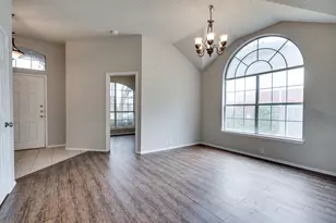 2008 Lamprey Cir, Denton, TX 76210 - Photo 4