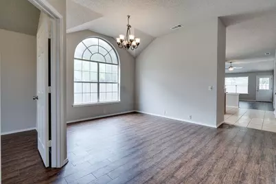 2008 Lamprey Circle, Denton, TX 76210 - Photo 8