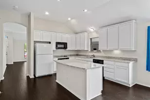 2356 Aurora Dr, Little Elm, TX 75068 - Photo 10