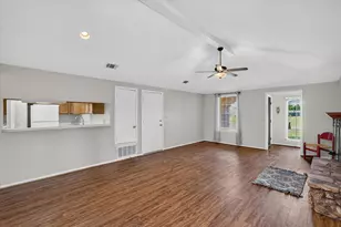 1613 19th St, Plano, TX 75074 - Photo 6
