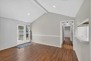 1613 19th St, Plano, TX 75074 - Photo 8