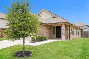 8329 Hackberry Tree Dr, Fort Worth, TX 76123 - Photo 2