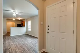 121 Cliff Height Cir, Dallas, TX 75241 - Photo 6