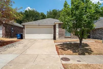 121 Cliff Heights Circle, Dallas, TX 75241 - Photo 1