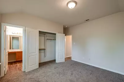 121 Cliff Heights Circle, Dallas, TX 75241 - Photo 20