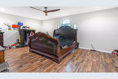 8525 County Road 528, Burleson, TX 76028 - Photo 12