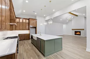 713 Allison, Van Alstyne, TX 75495 - Photo 10