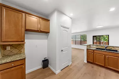 7916 Hannah Street, Plano, TX 75025 - Photo 8