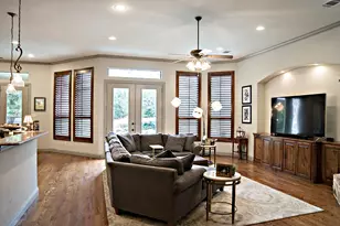 4700 Stonebridge Ln, Athens, TX 75751 - Photo 2