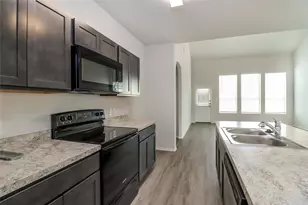 8344 Yaupon Holly Trl, Fort Worth, TX 76123 - Photo 2