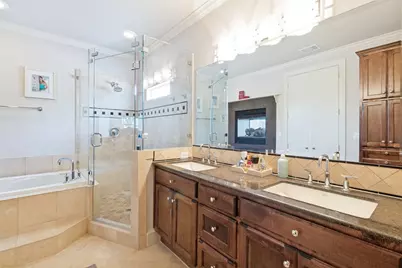 3827 Holland Avenue #B, Dallas, TX 75219 - Photo 24