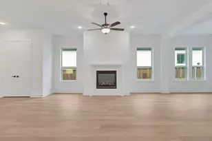 2086 Spotted Fawn Dr, Arlington, TX 76005 - Photo 12