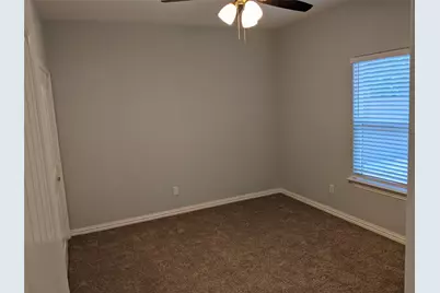 1411 S Walnut Street, Sherman, TX 75090 - Photo 8