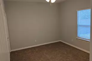 1411 S Walnut St, Sherman, TX 75090 - Photo 8