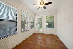 212 W Graham St, McKinney, TX 75069 - Photo 18