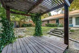 212 W Graham St, McKinney, TX 75069 - Photo 22