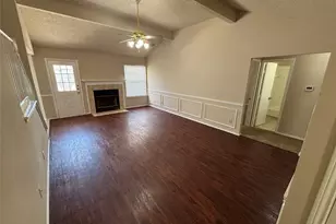 6421 Nellie Dr, Arlington, TX 76002 - Photo 2