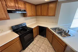 6421 Nellie Dr, Arlington, TX 76002 - Photo 6