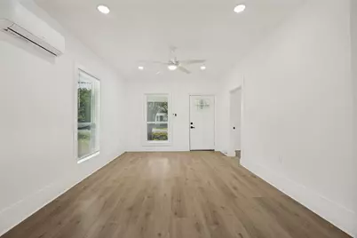404 S Pearl Street, Trenton, TX 75490 - Photo 8