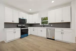 404 S Pearl St, Trenton, TX 75490 - Photo 6