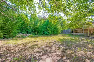 404 S Pearl St, Trenton, TX 75490 - Photo 24