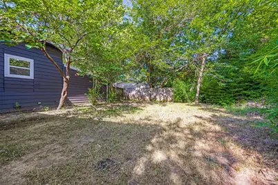404 S Pearl Street, Trenton, TX 75490 - Photo 22