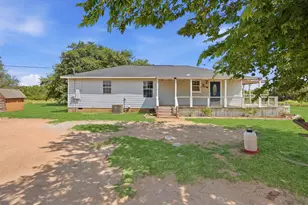 7801 Wd Ct, Lipan, TX 76462 - Photo 4