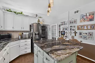 3358 Crawford Dr, Corinth, TX 76210 - Photo 4