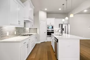 1801 Fabian Dr, Waco, TX 76712 - Photo 10