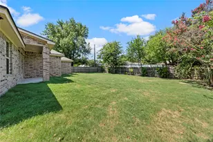 3701 Manor Dr, Waco, TX 76706 - Photo 20