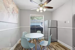 1308 W Redbud Dr, Hurst, TX 76053 - Photo 14